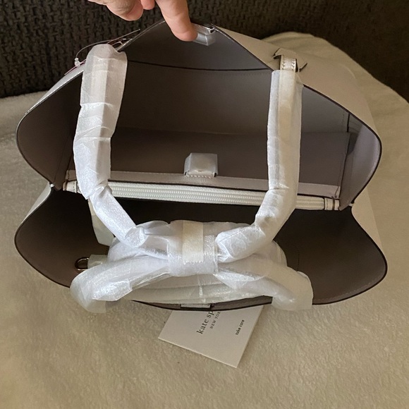 SOLD! NWT Kate Spade Harper White Satchel - Picture 13 of 17